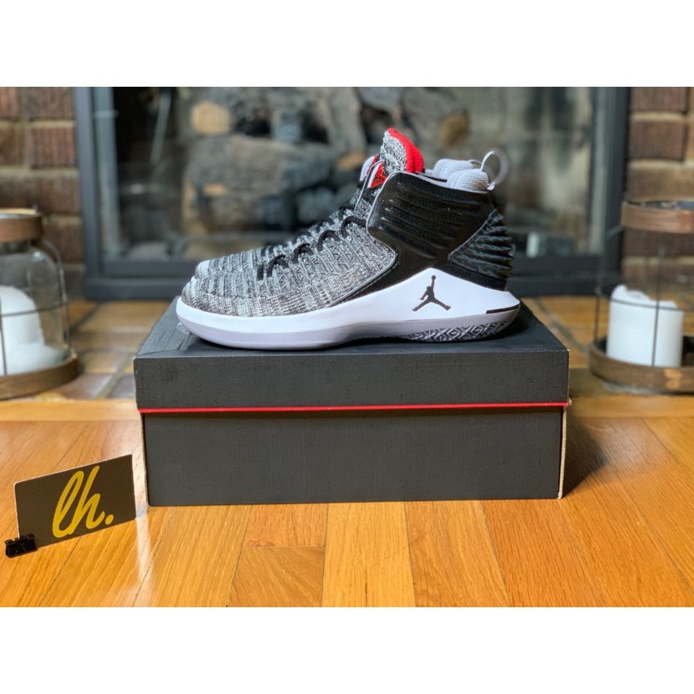 Size 5.5y Air Jordan 32 BG “MVP” Basketball Shoes Black Grey Flyknit AA1254-002